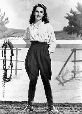 Menekşe gözler kapandı - Resim: 2