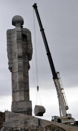 İnsanlık Anıtı artık yok! - Resim: 4