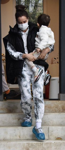 Fahriye Evcen'i Burak Özçivit kıskanıyor mu derin dekolteli pozlarına dair bakın ne dedi - Resim: 4