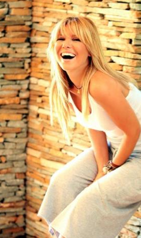 Gülben Ergen elbisesinin azizliğine uğradı - Resim: 2