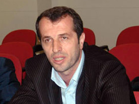 Hangi ünlü isim hangi partiden aday? - Resim: 4