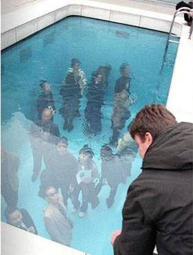 Bu havuza giren ıslanmıyor! - Resim: 3