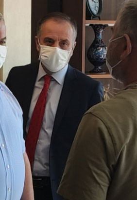 Emniyet müdüründen 4 polise maske cezası - Resim: 0