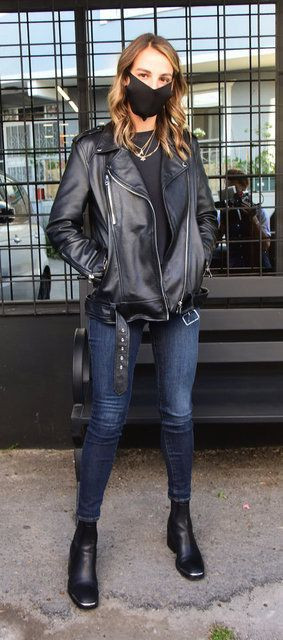 Engin Altan Düzyatan'ın eşi Neslişah Alkoçlar kardeşi Aslışah'ı evine sokmuyor! - Resim: 2