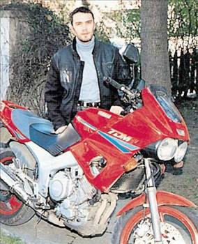 Hayata erken veda eden sanatçılar - Resim: 4