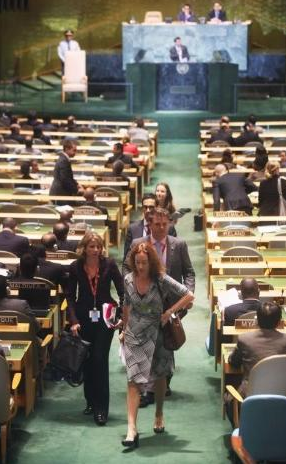 Öyle bir konuştu ki salon boşaldı! - Resim: 1