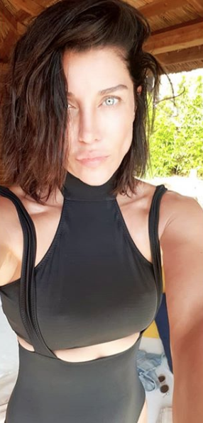 Deniz Akkaya'nın o isme sözleri kıyamet koparacak '3 ayrı adamla 3 ayrı otelde...' - Resim: 2