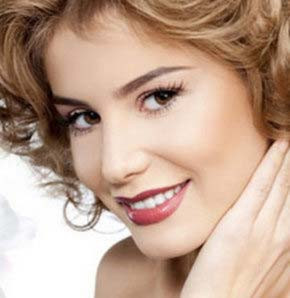 Beyaz dişlerin düşmanı besinler - Resim: 1