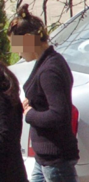 Zorla alıkoyup fuhuşa zorladılar! - Resim: 2