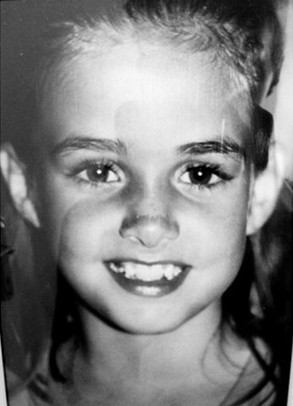 Fotoğraftaki ünlüyü tanıdınız mı şimdi reyting rekorları kırıyor - Resim: 1