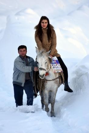 Duygu öğretmenin fedakarlığı tüm Türkiye konuşuyor - Resim: 1