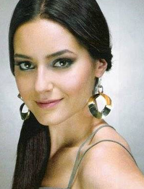 Modellikten oyunculuğa geçen ünlüler - Resim: 2