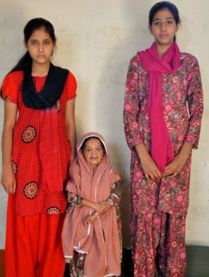 113 yaşındaki cüce kadın şaşırtıyor - Resim: 2