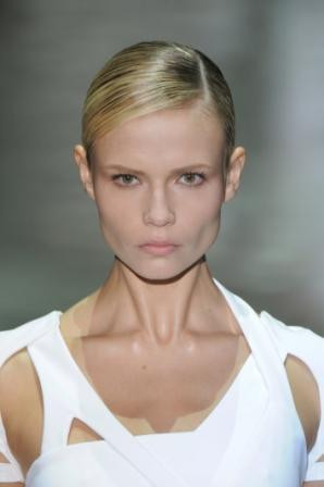 2010 İlkbahar/Yaz makyaj trendleri - Resim: 2