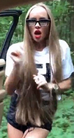 Rus şarkıcı hava atayım derken fena rezil oldu! - Resim: 4