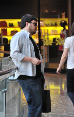 Sevgilisini kapıda unuttu ve kaçtı - Resim: 3