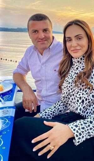 'Utanç duyuyorum' demişti! Buket Aydın Emir Sarıgül kameralara yakalandı - Resim: 1