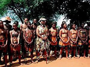 Dünyanın en tuhaf gelenekleri - Resim: 3