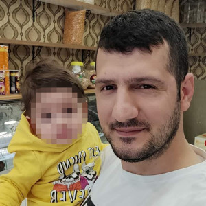 Adana'da kuruyemişçi infazı! Herkesin gözü önünde silahla vurup kaçtılar - Resim: 0