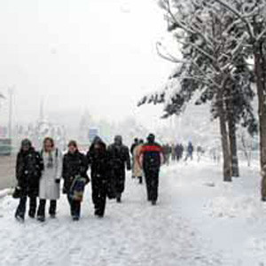 Karda düşüp sakatlanmamak için bunları yapın! - Resim: 2
