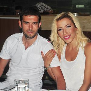 Hande Ataizi'nden olay itiraf: "İlk cinsel ilişkimi onunla yaşadım" dediği ünlü kim? - Resim: 4