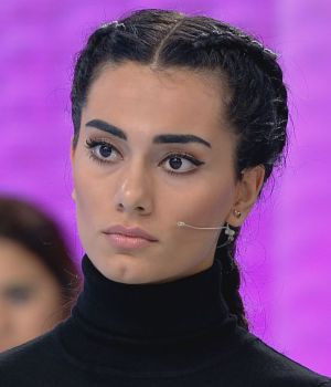 Nur Bozar makyajı nasıl yapılır? - Resim: 1