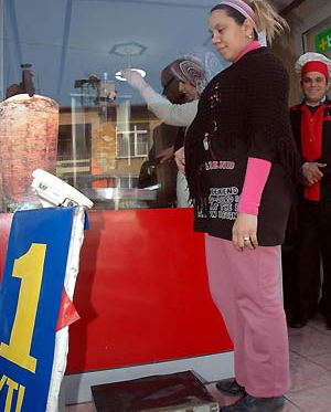 Yurdumdan kahkaha bombaları! - Resim: 1