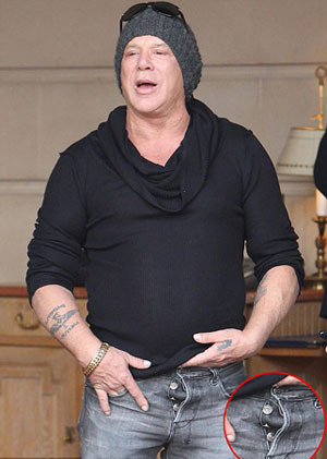 Fermuarını açık unutunca... - Resim: 3