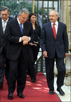 Baykal ve Kılıçdaroğlu arasındaki 10 fark! - Resim: 1