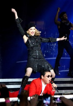 Madonna gangnam dansı yaptı - Resim: 1