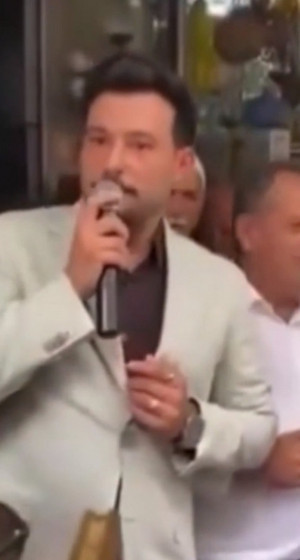 Yeni Parti ilçe başkanı Emre Şahin Köroğlu, Ayetel Kürsi'yi okuyamadı