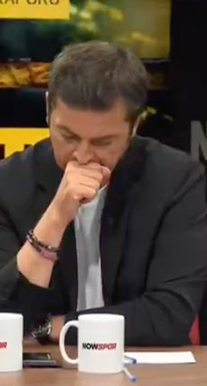 Ersin Düzen fena yakalandı! Yayına iç çamaşırıyla mı çıktı?