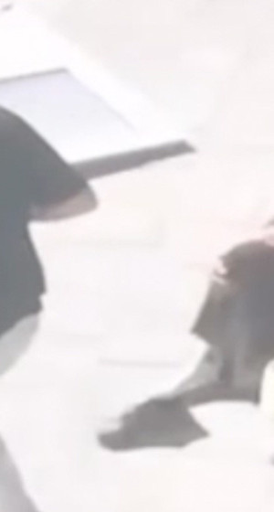 Karaman'da yaşandı! Yürüyen genç kızın ayağına kapı düştü: Bir adımla hayatta kaldı