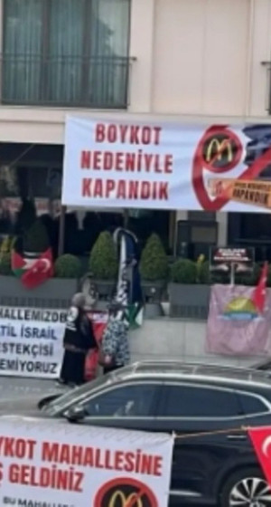 Üsküdar'da mahalle sakinlerinin protesto ettiği McDonald's şubesi kapatıldı