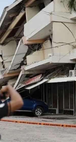 Panama'da 7,7 büyüklüğünde deprem