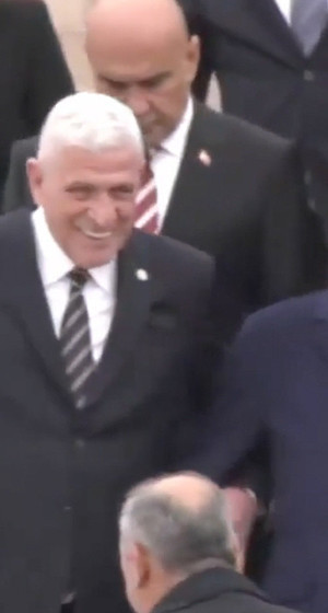 Bir ay önce mektubunu iade etmişti: Bahçeli ile Dervişoğlu Anıtkabir'den kol kola ayrıldı