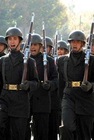 Askerler böyle bağırdı - Resim: 4