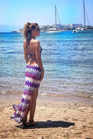 Özlem Yıldız da silikonlarına veda etti - Resim: 4