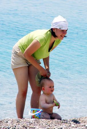 Antalya sahillerine yaz hızlı geldi! - Resim: 2