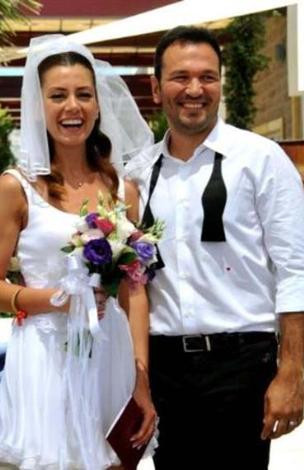 Gelinlik giymeye doyamayan ünlüler - Resim: 3