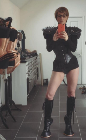 'Korkunç hissediyorum' demişti! AstraZeneca'nın aşısını olan İngiliz model öldü - Resim: 2