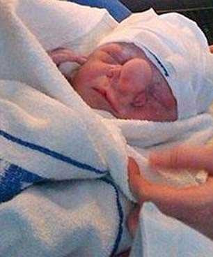 Dünya bu çocuğu konuşuyor! Pinokyo gerçek oldu... - Resim: 3