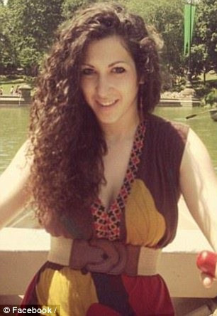 Genç kadını 10 saatte 108 kez taciz ettiler - Resim: 4