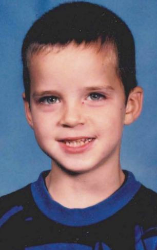 Bu hale getirdi 8 yaşındaki çocuğu ağaca bağlayıp önce diri diri yaktı sonra... - Resim: 1