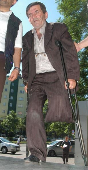 Eşine kurşun yağdırdı - Resim: 3