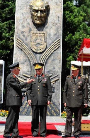 Iğsız Paşa'dan ağlatan veda - Resim: 3