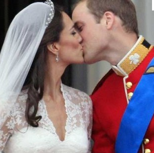 Prens William çırılçıplak soyundu - Resim: 3