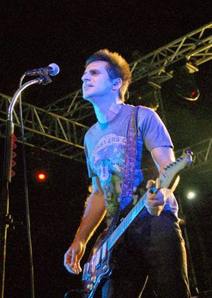 Sevdiğiniz ünlüler hangi takımı tutuyor? - Resim: 4