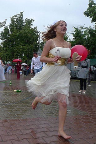 Rusya'nın damatsız gelinleri - Resim: 2