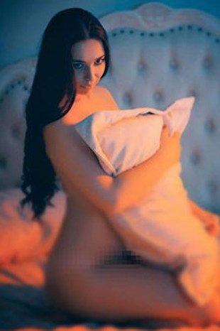 Çıplak fotoğraflarını böyle savundu - Resim: 2